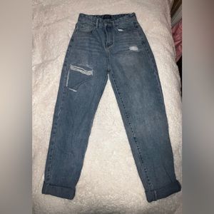 Thigh Slit Look Good Distressed Denim Jeans